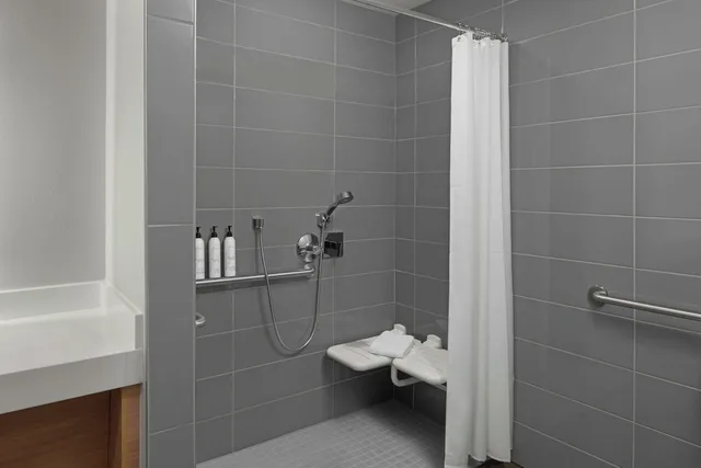 جناح بسرير كينج بغرفة نوم واحدة مع أريكة، TownePlace Suites Sacramento Rancho Cordova 10/10