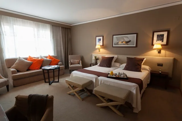 غرفة تنفيذية، Hotel Conqueridor Ex Medium 1/1