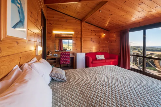 غرفة بسرير كينج، Skotel Alpine Resort 4/5