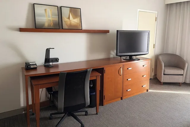 Preston Suites by IHG, Montgomery 24/33