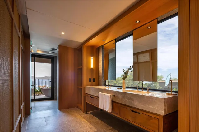 1 Bedroom, Suite, King Bed, Pool and Ocean View، Waldorf Astoria Costa Rica Punta Cacique 1/2