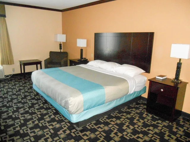 غرفة ديلوكس بسرير كينج لذوي الإعاقة، Motel6 Joshua, TX 4/8