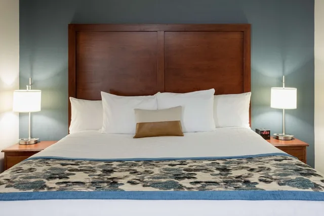 جناح استوديو بسرير كوين لذوي الإعاقة، Grandstay Residential Suites Hotel - Sheboygan 2/3