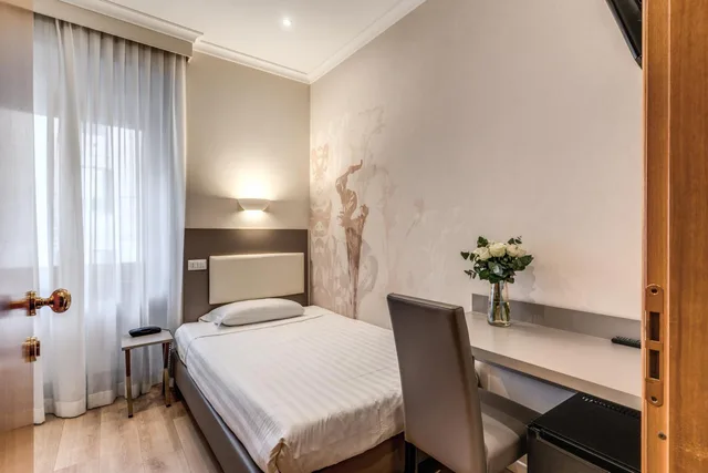 غرفة سوبيريور مفردة، Flower Garden Hotel 6/8