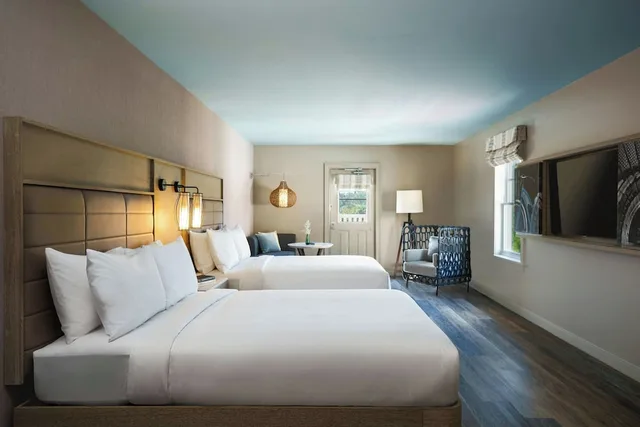 غرفة ديلوكس بسريرين كوين بشرفة لذوي الإعاقة، Renaissance St Augustine Historic Downtown Hotel 1/3