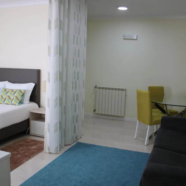 جناح، Hotel Ancora Mar Nazare 4/10