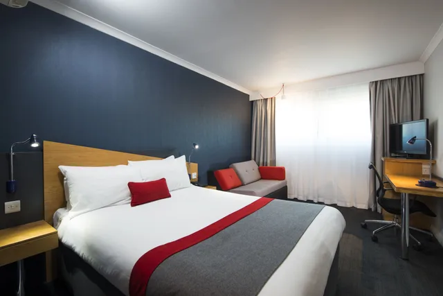 غرفة قياسية بسرير مزدوج، Holiday Inn Express Stirling 2/3