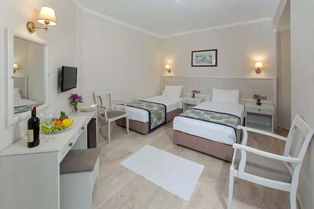 غرفة قياسية بسرير كوين بإطلالة على الحديقة، Torbahan Boutique Hotel 6/10