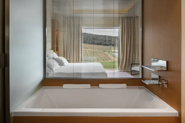 جناح بسرير كينج، Valbusenda Hotel Bodega and Spa 3/4