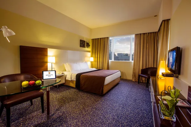 غرفة سوبيريور بسرير مزدوج، Kingsgate Hotel Abu Dhabi By Millennium 6/10