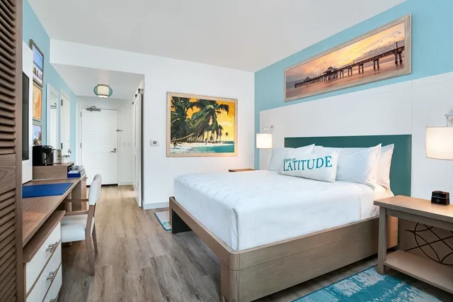 غرفة قياسية بسرير كينج، Margaritaville Beach Resort Fort Myers 1/1