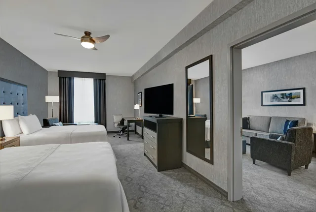 جناح بسريرين كوين بغرفة نوم واحدة، Homewood Suites by Hilton Edison Woodbridge 1/3