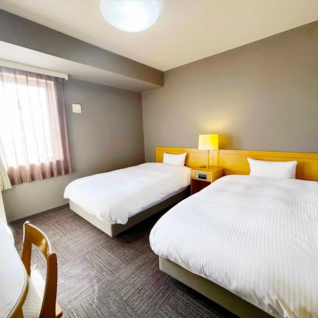 غرفة بسريرين منفصلين للمدخنين، Route-Inn Grantia Hanyu Spa Resort 2/6