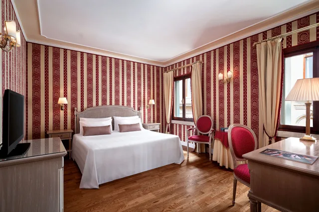 Deluxe, Twin Beds, Sina Palazzo Sant'angelo 5/8