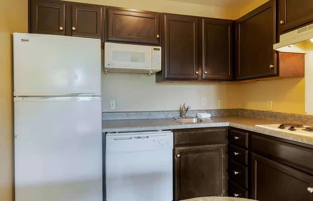 جناح بسرير كينج مع أريكة، Extended Stay America - Columbia - Northwest Harbison 3/4