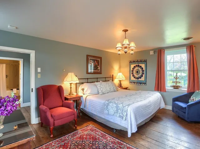 جناح بسرير كينج، Battlefield Bed &amp; Breakfast Inn 2/10