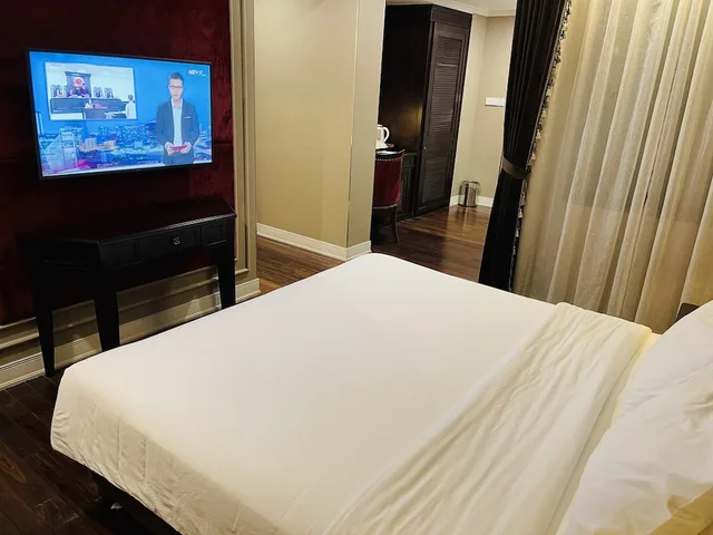 غرفة سوبيريور بسرير كينج، Hotel Du Monde 2/6