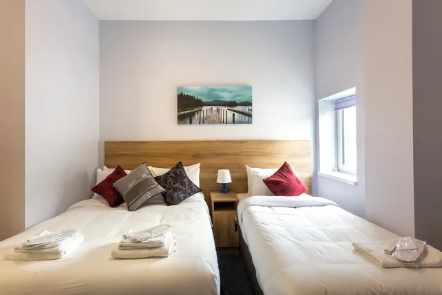 غرفة عائلية بسرير مزدوج وسرير فردي، Wellesley Hotel 1/7