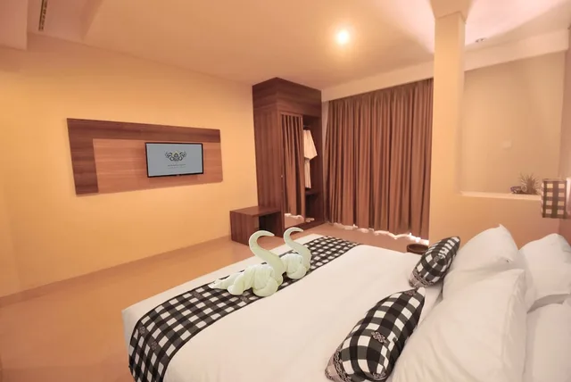 Lagoon, Deluxe, Double Bed, Pool Access، Grand Barong Resort 3/6