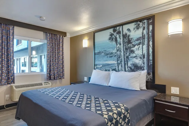 غرفة بسرير كينج لذوي الإعاقة، Hotel Seville 1/5