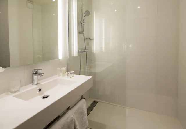 غرفة مفردة، Hotel Paris Vaugirard 2/2