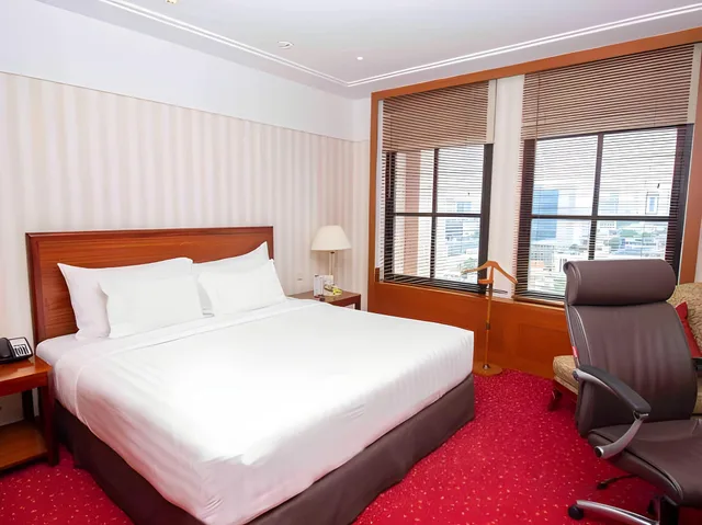 Dynasty, Suite, King Bed، Redtop Hotel Convention Center 2/2