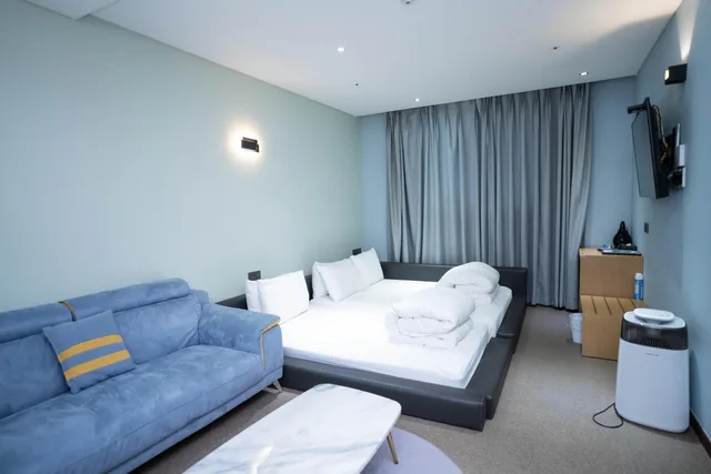 Family, with Child Extra Bed, with Pool، Notte La Mia 2/4