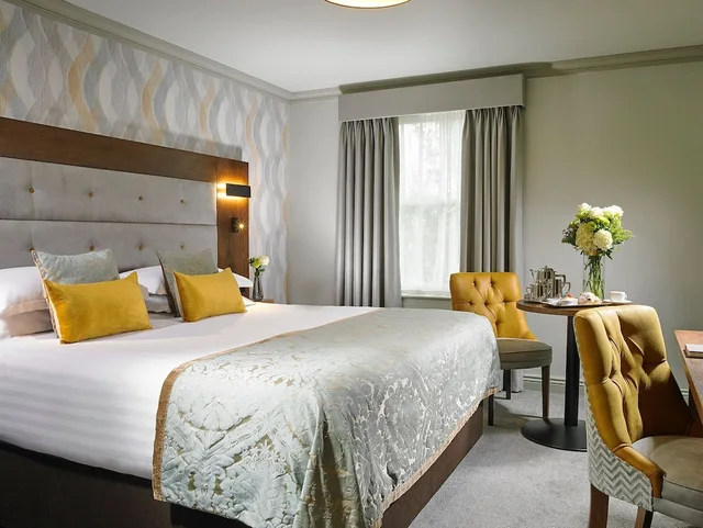 غرفة كلاسيكية بسرير كينج، BRIDGE HOUSE HOTEL, LEISURE CLUB & SPA 1/4