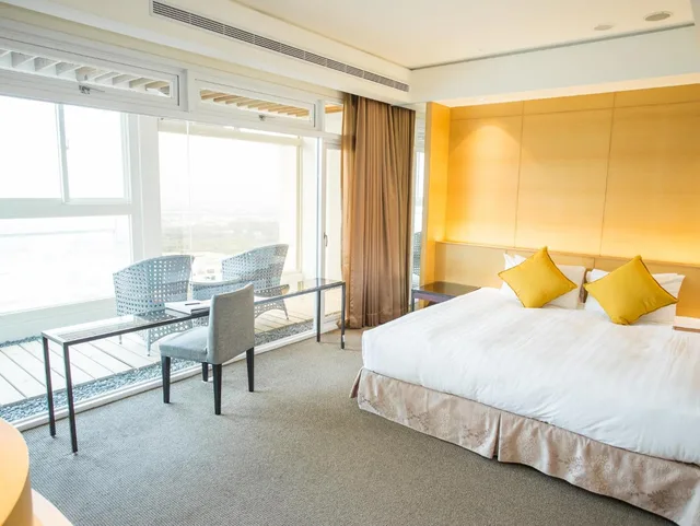 Superior, Suite, Freshfields 1/1