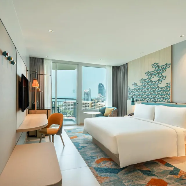 Standard, King Bed, Ocean View, Bay Tower، Holiday Inn Pattaya Hotel 1/7
