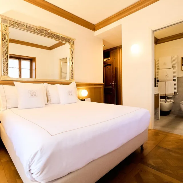 Standard, Double Bed, Ambra Cortina Luxury Fashion Boutique Hotel 6/10