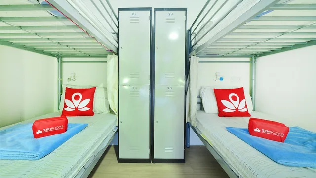 Mixed Dorm, 9 Beds، River City Inn - Hostel 1/1
