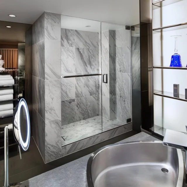 جناح بسرير كينج بشرفة، Sls Hotel A Luxury Collection Hotel Beverly Hills 2/2