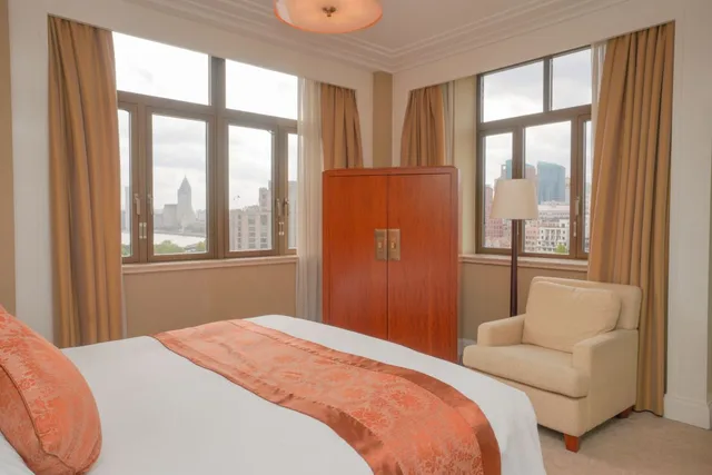 جناح بإطلالة على النهر، Broadway Mansions Hotel 1/2