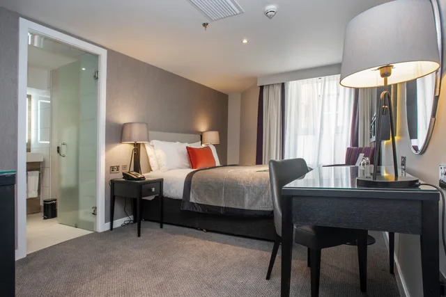 غرفة كلاسيكية بسرير نصف مزدوج، Ten Hill Place, WorldHotels Distinctive 2/3