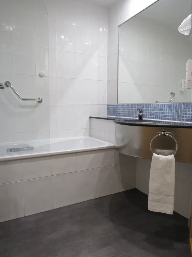 غرفة قياسية بسريرين منفصلين، Holiday Inn Express Sant Cugat 6/7