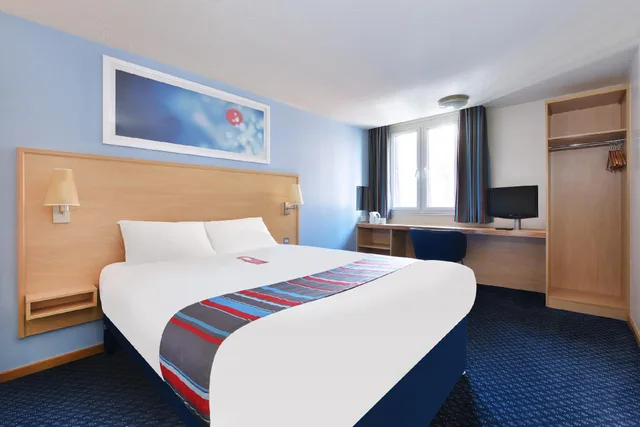 غرفة بسرير مزدوج، Travelodge Camberley 1/1