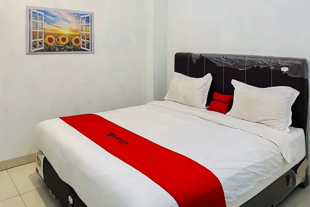 Reddoorz، OYO 89995 Damai Guest House 1/3