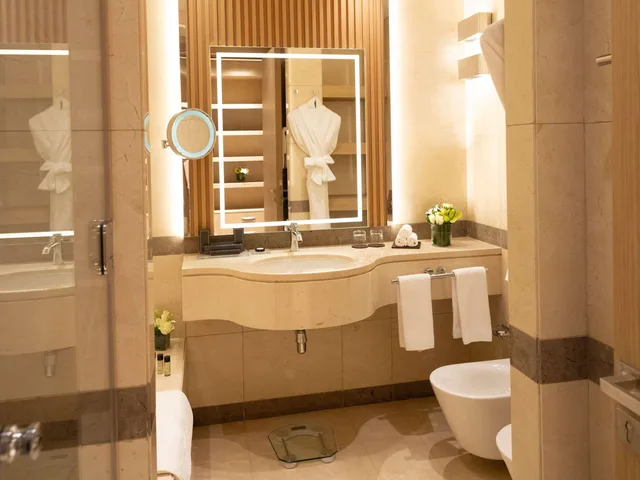 غرفة بريميوم بسريرين منفصلين، La Cigale Hotel 4/5