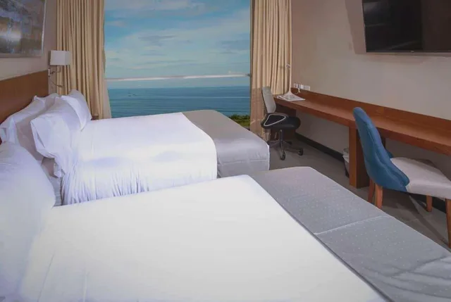 غرفة ديلوكس بسرير مزدوج، Wyndham Manta Sail Plaza Hotel and Convention Center 2/4