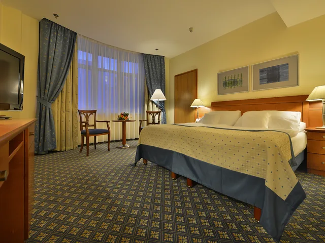 شقة تنفيذية، Ramada by Wyndham Prague City Centre 2/4