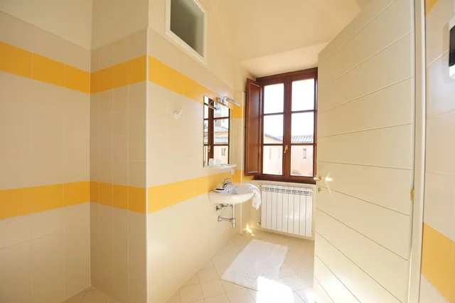 Superior, Quadruple, 4 Beds, Chiostro Delle Monache - Hostel Volterra 3/3