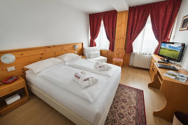 غرفة كومفورت بسرير مزدوج، Hotel Livigno 1/4