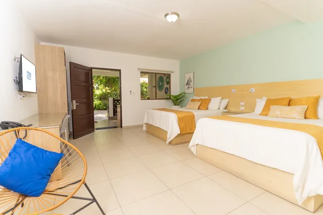 غرفة سوبيريور بسريرين كوين بشرفة، Hotel Los Farallones 6/9