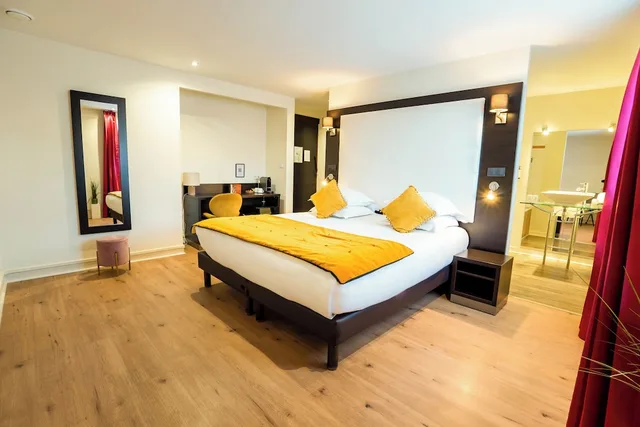 غرفة قياسية بسرير كوين، Best Western Le Marquis de La Baume 1/1