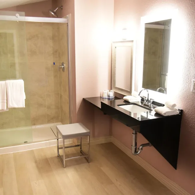 Juliette, Suite، Cove Haven Resort 2/3