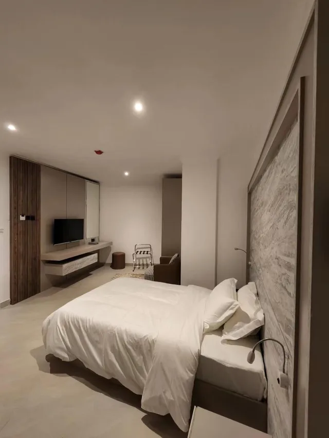 Room, Single, Imperial Suites Hotel 1/4