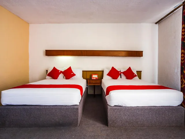 غرفة قياسية بسريرين، OYO Hotel Oasis, Matehuala 2/7