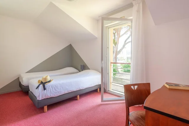 شقة بسريرين مزدوجين بغرفتين مع أريكة، Comfort Aparthotel Nantes La Beaujoire 3/5