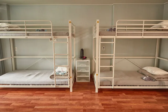 Female Dorm, Female Only, 3 Bunk Beds، Gwangju Guest House 145 - Hostel 5/10